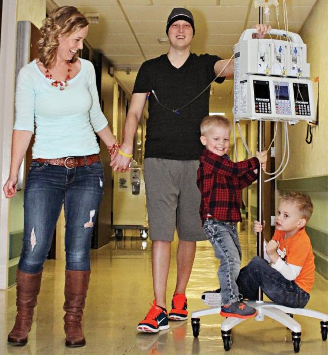 Van Keulen family walking in the hallway of a hospital